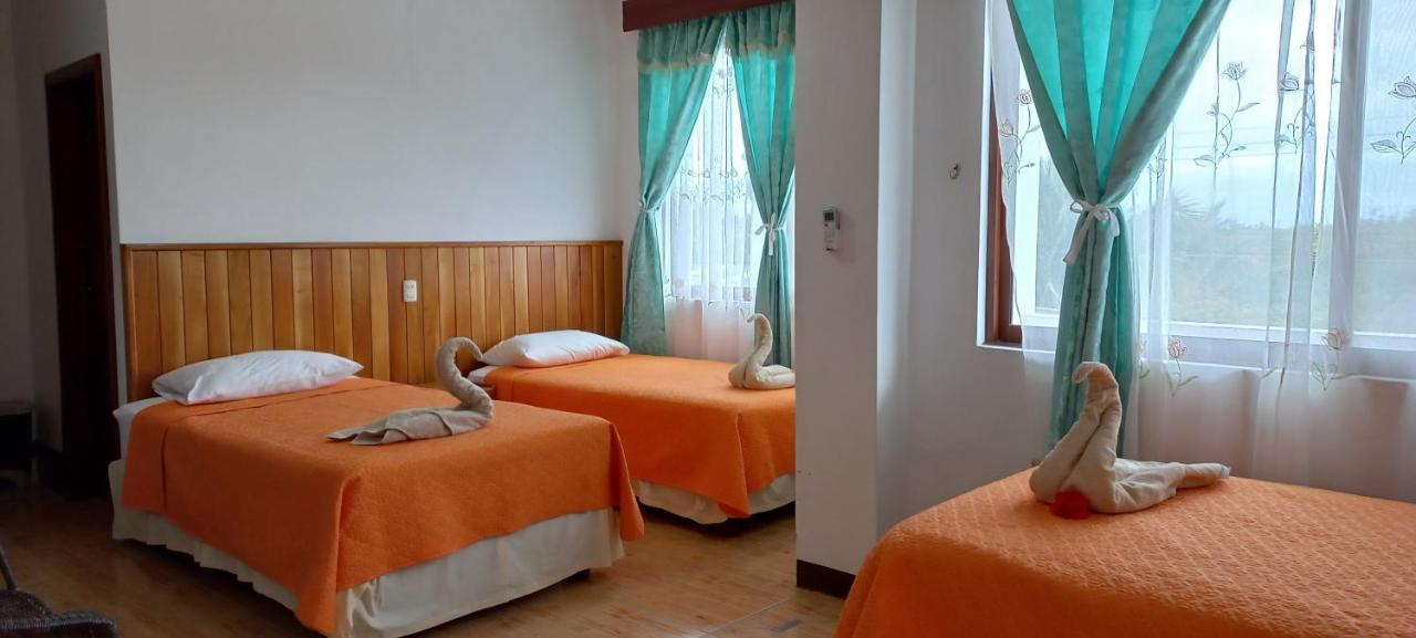 Hotel Sula Sula Puerto Villamil Buitenkant foto